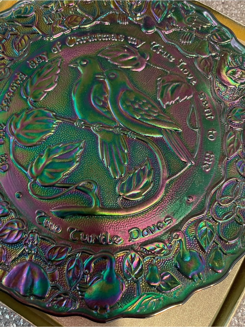 Vintage-Style Iridescent Turtle Doves Decorative Plate - Unbranded